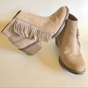 Mossimo Ankle Boots size 7 1/2